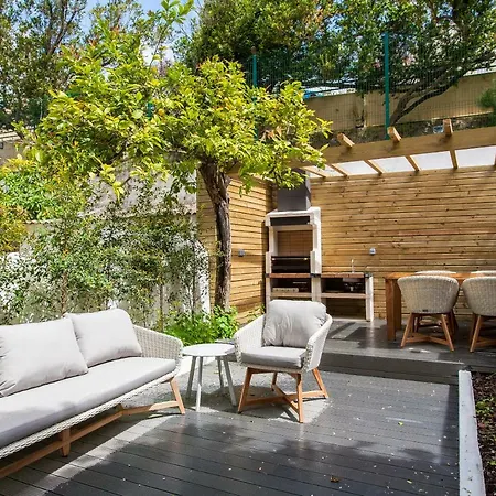Apartment Charming Terrace - Liberdade Lisbon