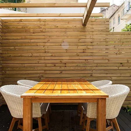 Charming Terrace - Liberdade Apartment Lisbon